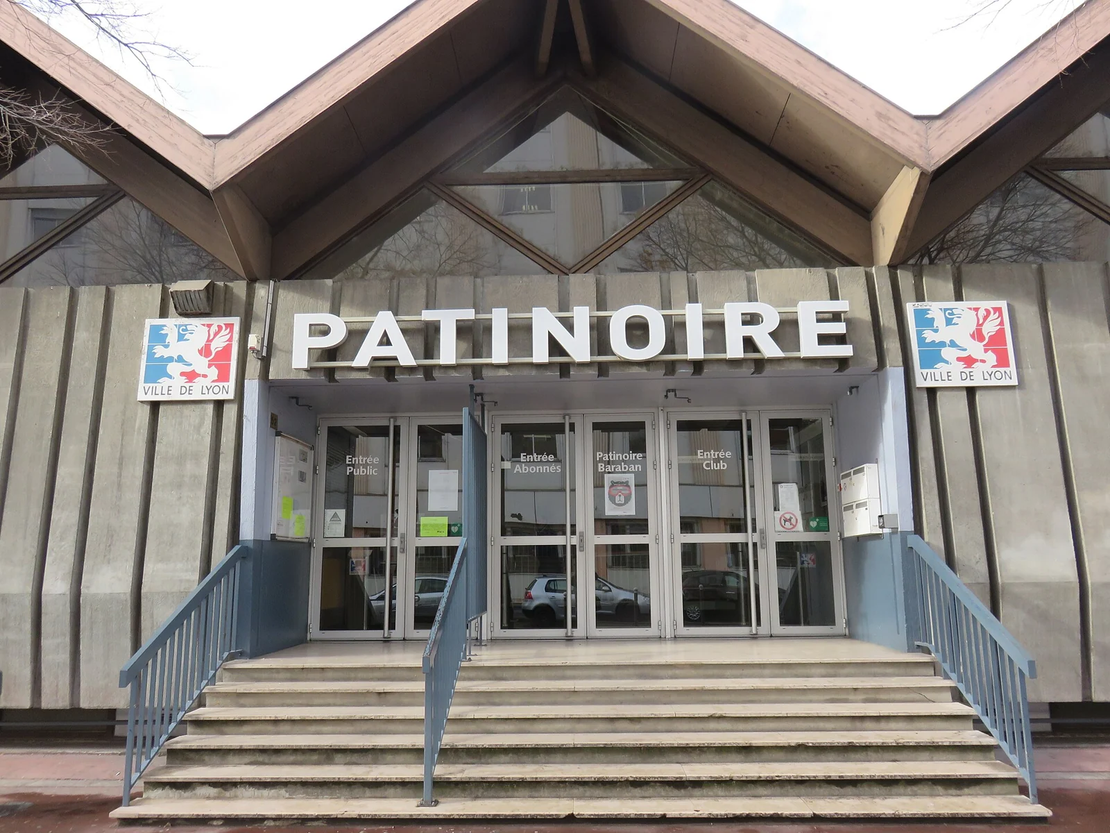L’entrée de la patinoire Baraban, rue Baraban, en janvier 2019.